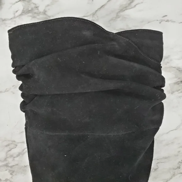 Hot In Hollywood Knee-high Boots - Picture 8 of 11